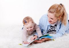 Garde d’enfant en urgence : comment trouver la bonne babysitter ?