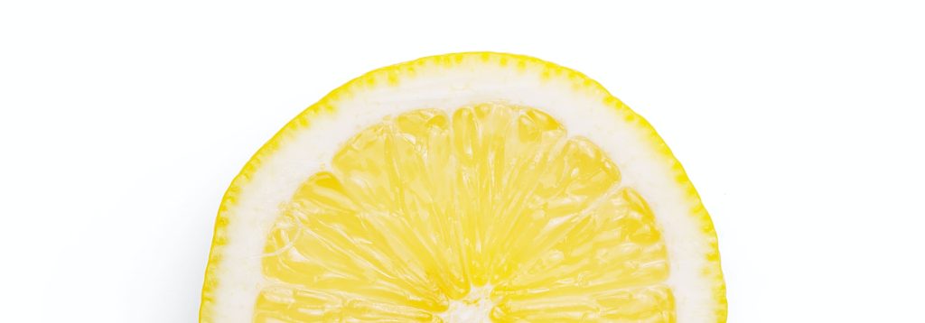 Citron pour nettoyer sa table en verre
