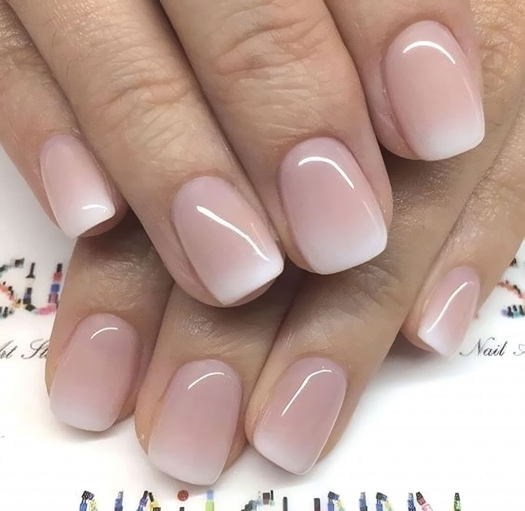 Ongles avec babyboomer pour un mariage