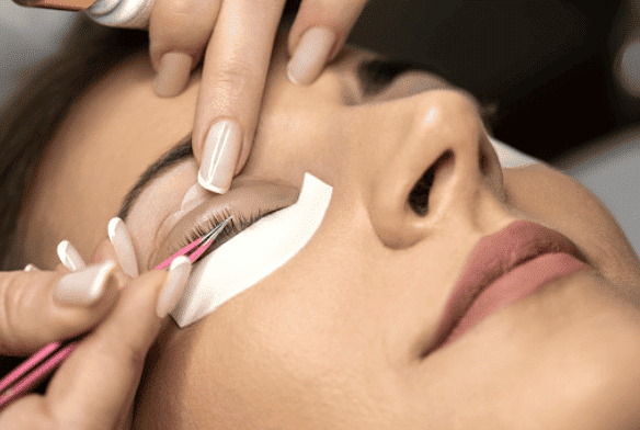 eyelash lift
