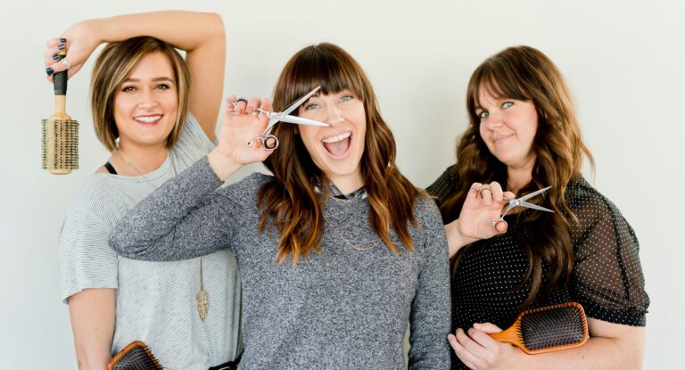 coupe cheveux longs domicile