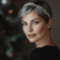 9 coiffures pour Noël : idées pour toutes les longueurs de cheveux !